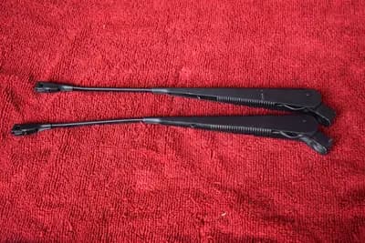 77-78 Datsun 280Z wiper arm pair OEM used driver + passenger