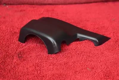 77-78 Datsun 280Z upper steering column clam shell cover 48470-N4700 OEM used