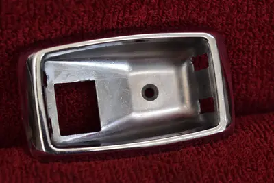 69-71 Capri pre facelift LH driver inside door handle trim 70226 K27-A-01 USED