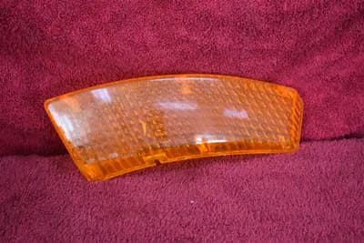 70-74 Datsun 240Z 260Z LH left driver turn signal lens only OEM used READ ME