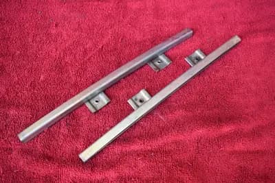 74-76 Datsun 260Z 280Z coupe RH + LH window guide channel set front OEM used