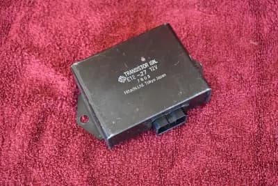 Datsun 280Z E12-27 ignition transistor OEM used