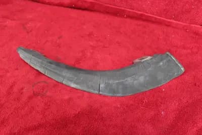 1973 73 240Z RH right passenger front bumper filler 62694-N3300 OEM used *READ