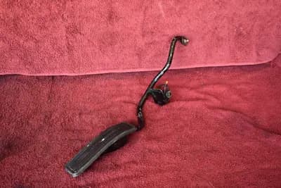 74-78 Datsun 260Z 280Z gas fuel accelerator pedal OEM used