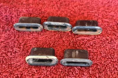 70-78 Datsun 240Z 260Z 280Z cowl panel clip retainer set of 5 OEM used