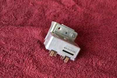 1977 77 Datsun 280z main fuel injection relay OEM used A13-000 001