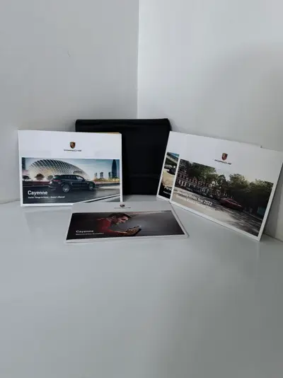 Owner Manual set 2022 Porsche Cayenne