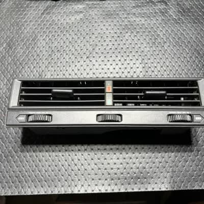 MERCEDES-BENZ SL R129 A1298300354 Dashboard Center Air Vents Oem