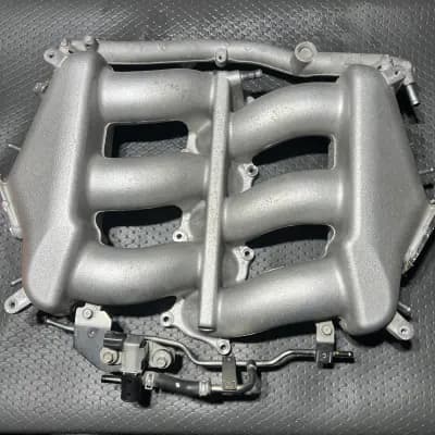 Intake Manifold NISSAN GT-R 15 16 17 18 19 20 Oem