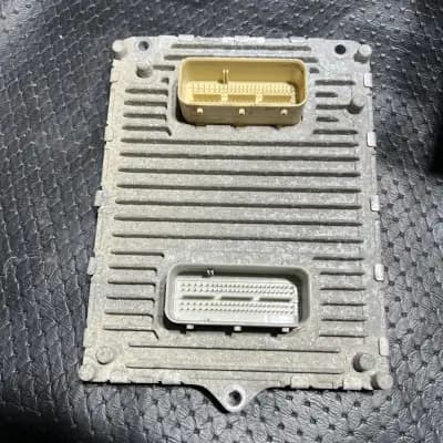 16-18 Dodge Caravan Engine Control Module Computer ECM ECU Unit P68330233ac Oem