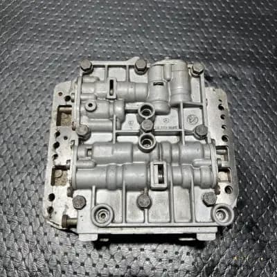 Mercedes Valve Body 1122772301 OEM W109 W113 6.3L 4-Speed Auto Oem