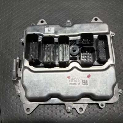 2015-2017 BMW X5 4.4 Liter ECU Engine Control Module ECM Oem