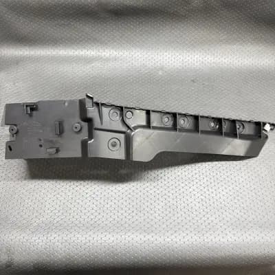 Range Rover Sport L494 Rear Right Bumper Bracket 2014-2022 LR087705 Genuine NEW