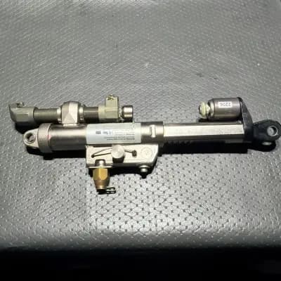 90-02 Mercedes R129 SL320 SL500 Roll Bar Hydraulic Cylinder Right Passenger OEM
