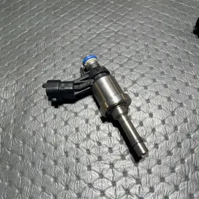 12638530 Fuel Injector Replacement for GMC Acadia 3.6L V6 2009-2011