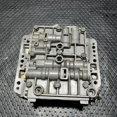 Mercedes Valve Body 1122772301 OEM W109 W113 6.3L 4-Speed Auto Oem