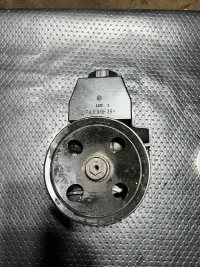 1996 1997 MERCEDES C-CLASS Power Steering Pump 202 Type C280 OEM 0024662101