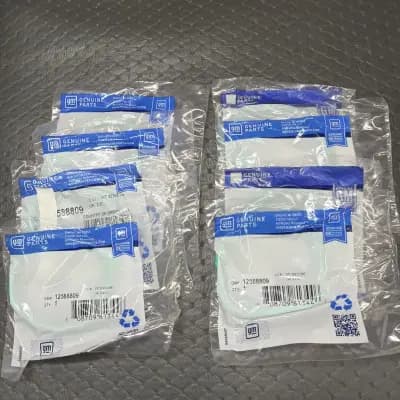 Set Of 8 Genuine GM Upper Engine Intake Manifold Seal 12588809 2008 Xlr