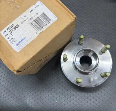 Genuine GM HUB 22706425 NEW OEM