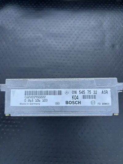 1995 Mercedes R129 SL500 Acceleration Slip Regulation ASR Control 0165457532 OEM