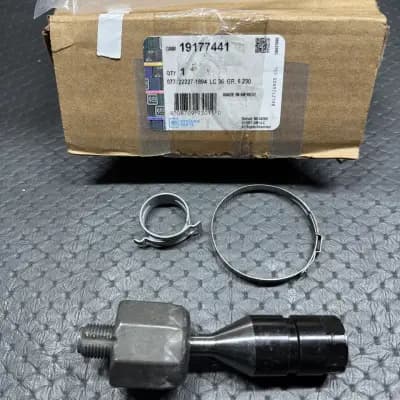 New Genuine GMC W-(S)Rod Kit 19177441 / 19177441 OEM