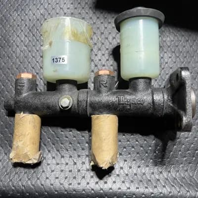 JCC Brake Master Cylinder - # 25-01516 / 30-06388 - Fits Toyota Celica 75