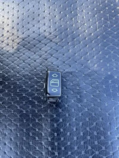90-02 Mercedes R129 SL320 SL500 500SL Left Driver Side Window Control Switch OEM