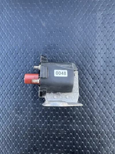 MERCEDES-BENZ SL R107 560 SL High Voltage Ignition Coil A0001585703 1986 Oem