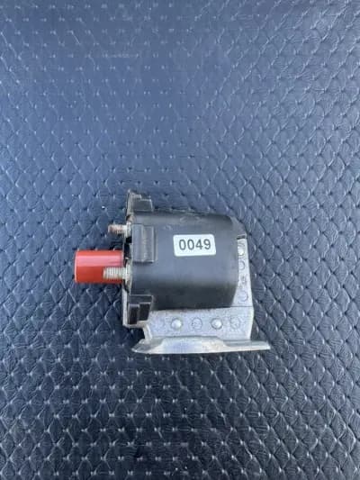 MERCEDES-BENZ SL R107 560 SL High Voltage Ignition Coil A0001585703 1986 Oem