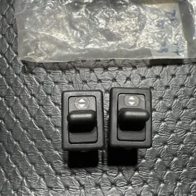 Audi VW Power Window Switch Genuine 44395985501B NOS X2 Pair