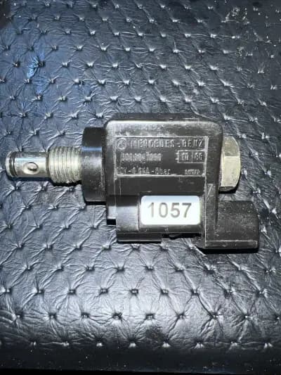 Mercedes-Benz C123 230CE Automatic Gearbox Solenoid 722.401 0003041990 Oem