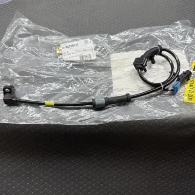 Genuine ACDelco Front Wheel Speed Sensor 84356645 For 1999-2014 GM Trucks