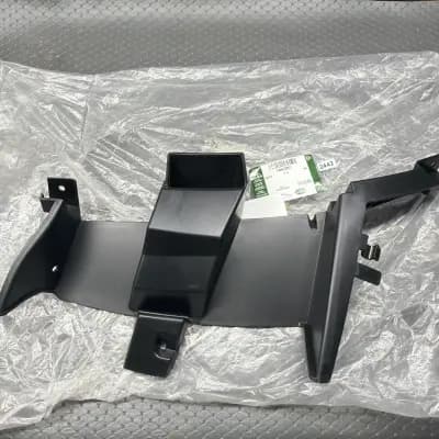 Genuine Jaguar Air Duct T4N12801 Oem