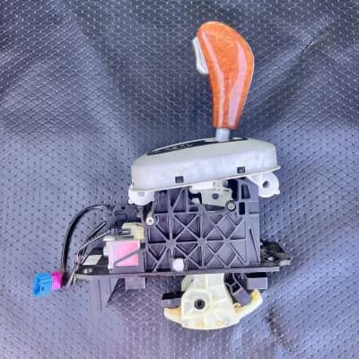 03-10 Porsche Cayenne 955 Automatic Transmission Gear Wood Shifter Selector OEM