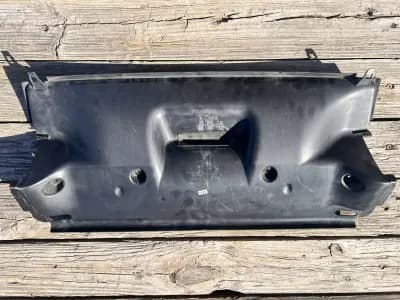 03-06 Porsche Cayenne S 955 Lower Radiator Air Duct 7L5121293A OEM