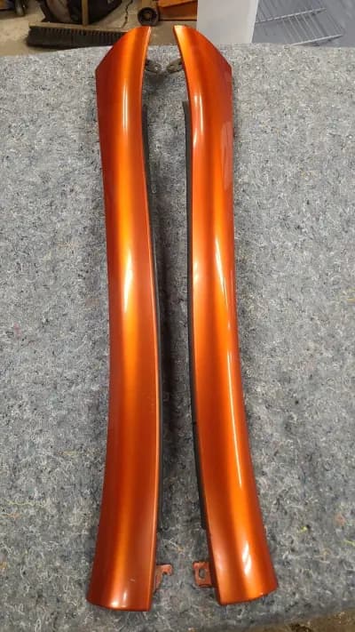 06-12 Mitsubishi Eclipse A pillar L&R Orange