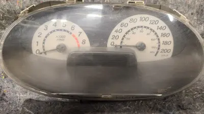 2005 Toyota Echo Speedometer KPH Cluster with Tac MILAGE UNKOWN