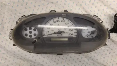 Speedometer KPH Cluster Fits 03-05 TOYOTA ECHO 213101 KMS
