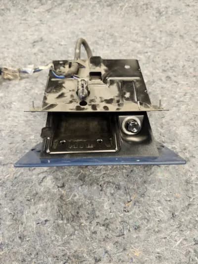 92-96 Ford F150 F250 F350 Bronco 97 F250 F350 grey Ashtray Assembly w/Pwr Point