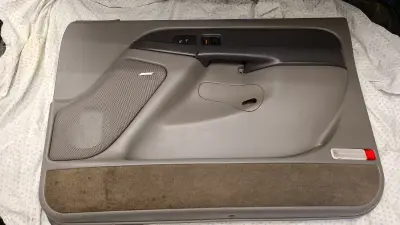 2000-2006 chevy tahoe silverado sierra DOOR PANEL PASENGER SIDE HEATED SEATS
