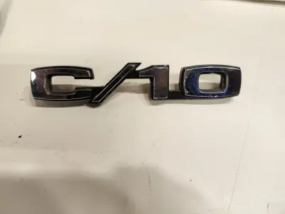Used OEM GM LH or RH Front Fender Emblem 3940813 1969-72 Chevrolet C10