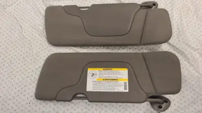 2000-02 CHEVY SILVERADO SIERRA SUN VISORS LEFT & RIGHT GRAY