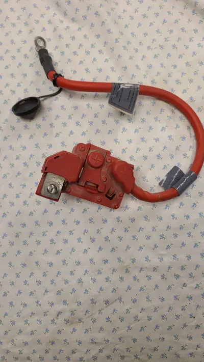 Positive Battery Terminal Cable For 61129217031 BMW E90 E91 E92 E82 E84 E88 X1