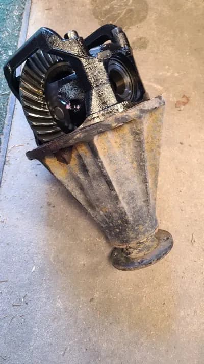 2005- 2015 TOYOTA 2.7L 2WD REAR DIFFERENTIAL BACK DIFF OEM 4.10