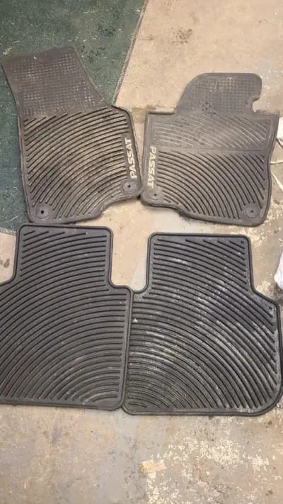 2012-2019 VW Volkswagen Passat OEM Front & Rear Floor Liner Rubber Mat Set of 4
